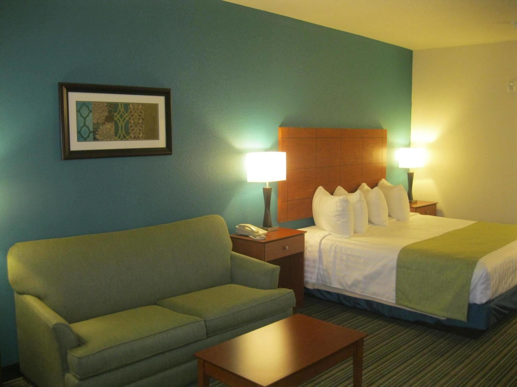 Best Western Liberty Inn Dupont Jblm Exterior photo